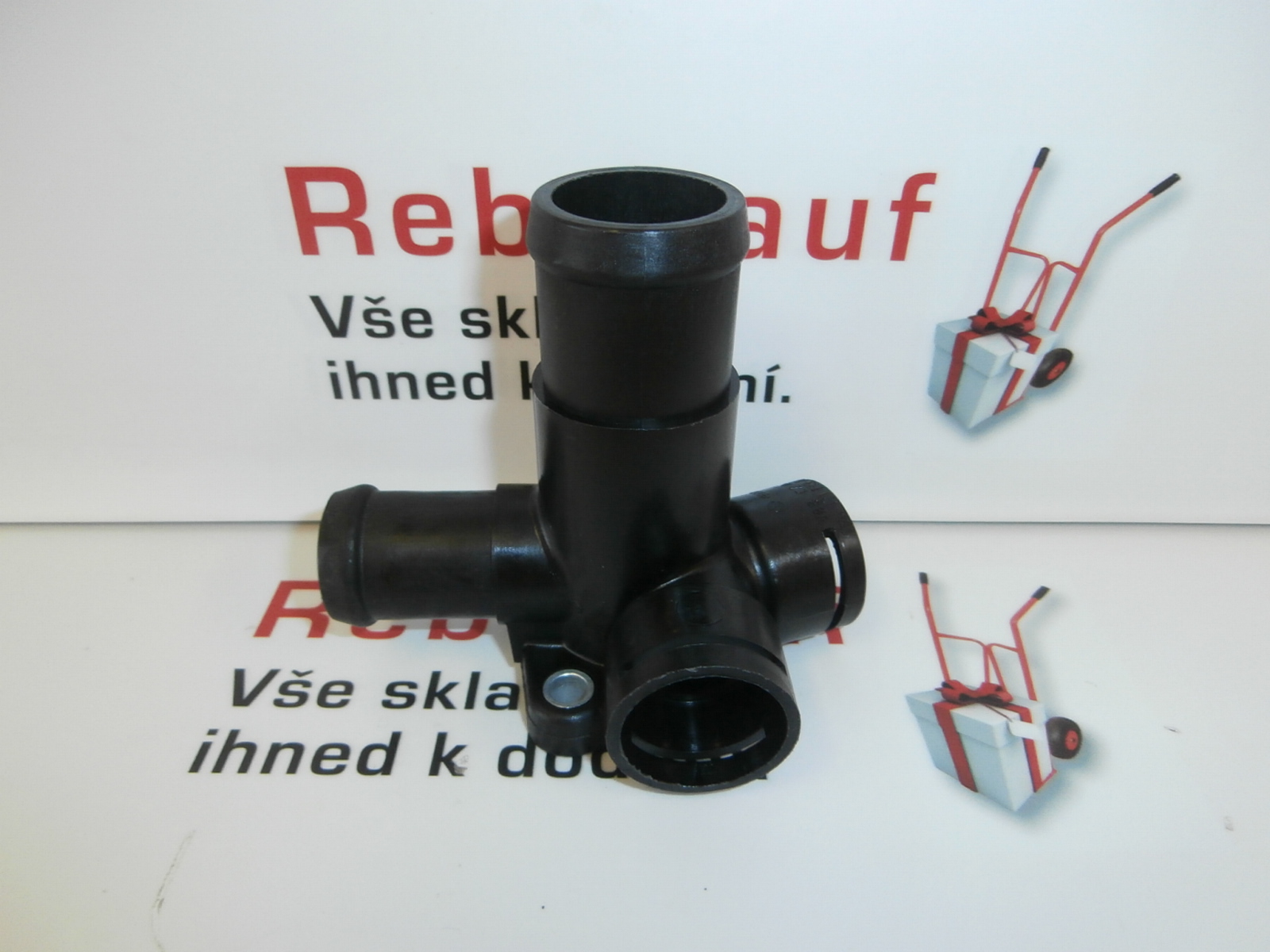 Příruba chladiva AUDI SEAT VW