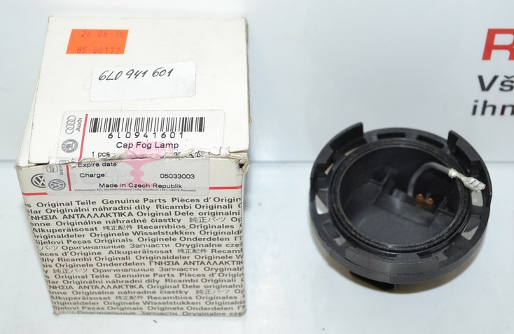 Odnímatelný kryt mlhovky SEAT IBIZA CORDOBA 02-08