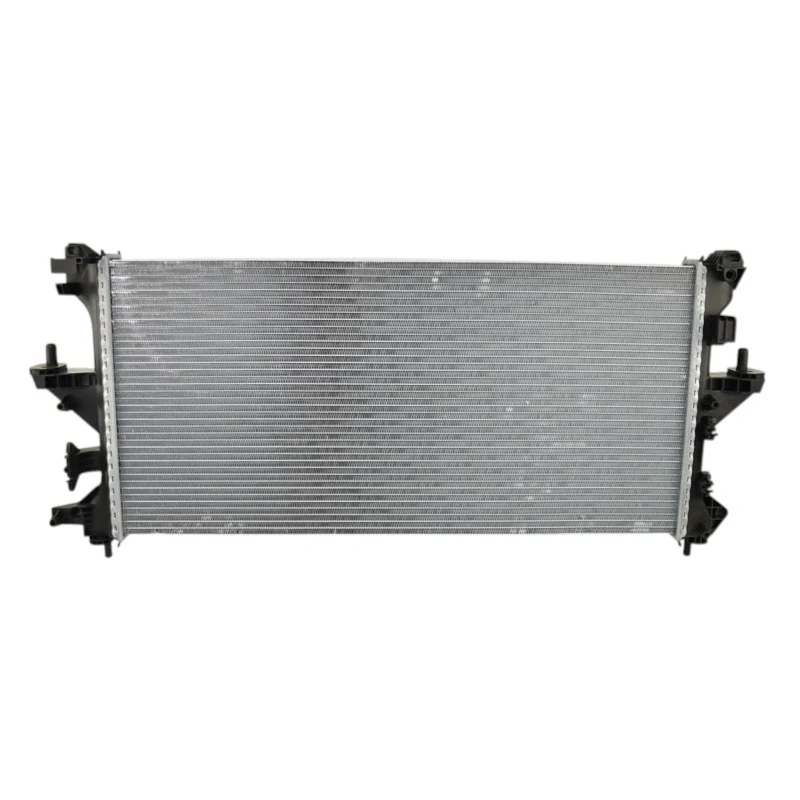 Chladič vody motoru FIAT DUCATO 115 Multijet 2,0 D 2011-2016 - HELLA