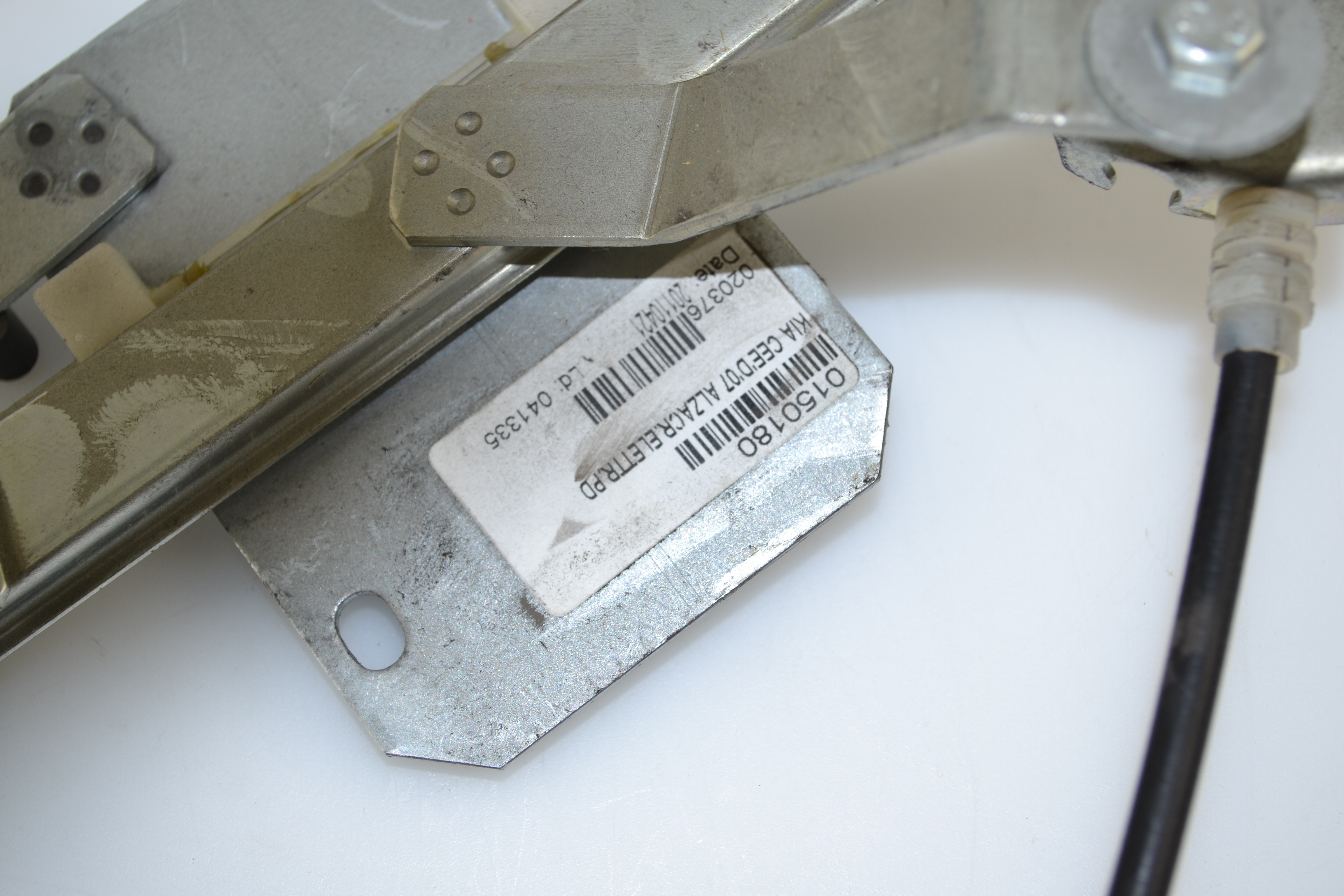 Pravá zadní stahovačka okna s motorkem KIA CEE'D - 5 dv. 2006-2012