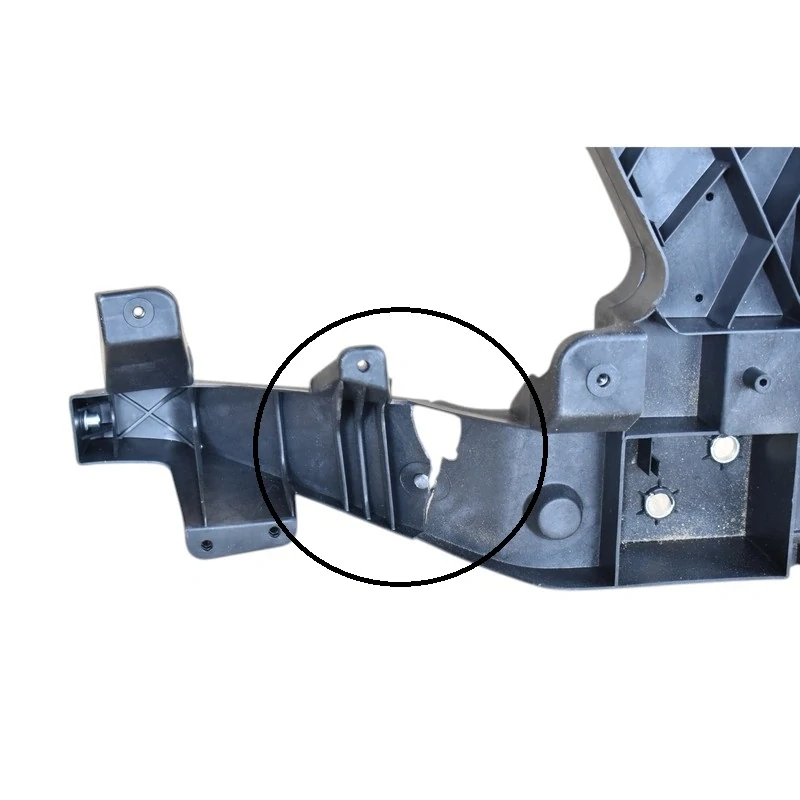 Přední čelo chladiče MERCEDES BENZ SPRINTER 2006-2013 - PRASCO