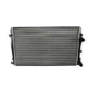Chladič vody motoru AUDI SEAT ŠKODA OCTAVIA II RAPID SUPERB YETI VW